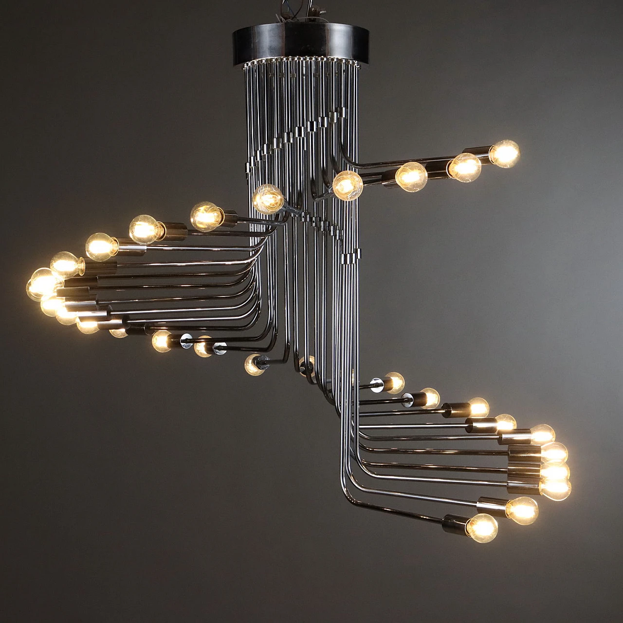 Chromed metal spiral-shaped chandelier, 1970s 1