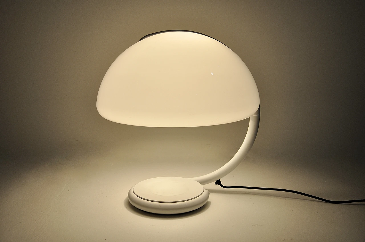 White Serpente table lamp by Elio Martinelli for Martinelli, 1960s 2