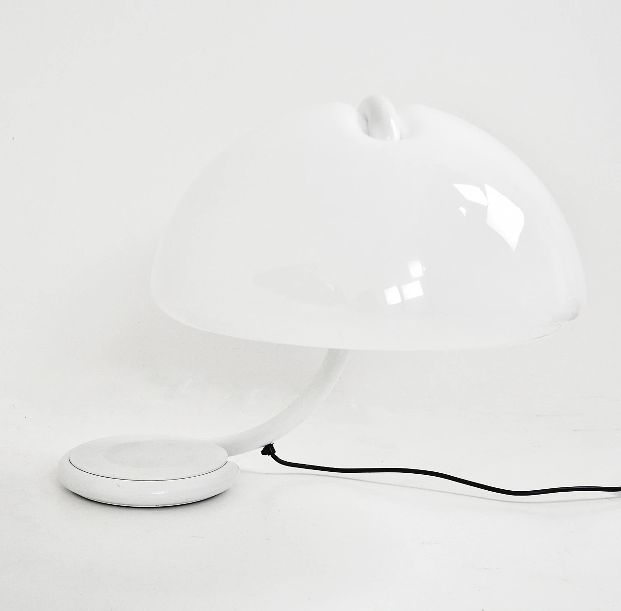 White Serpente table lamp by Elio Martinelli for Martinelli, 1960s 3