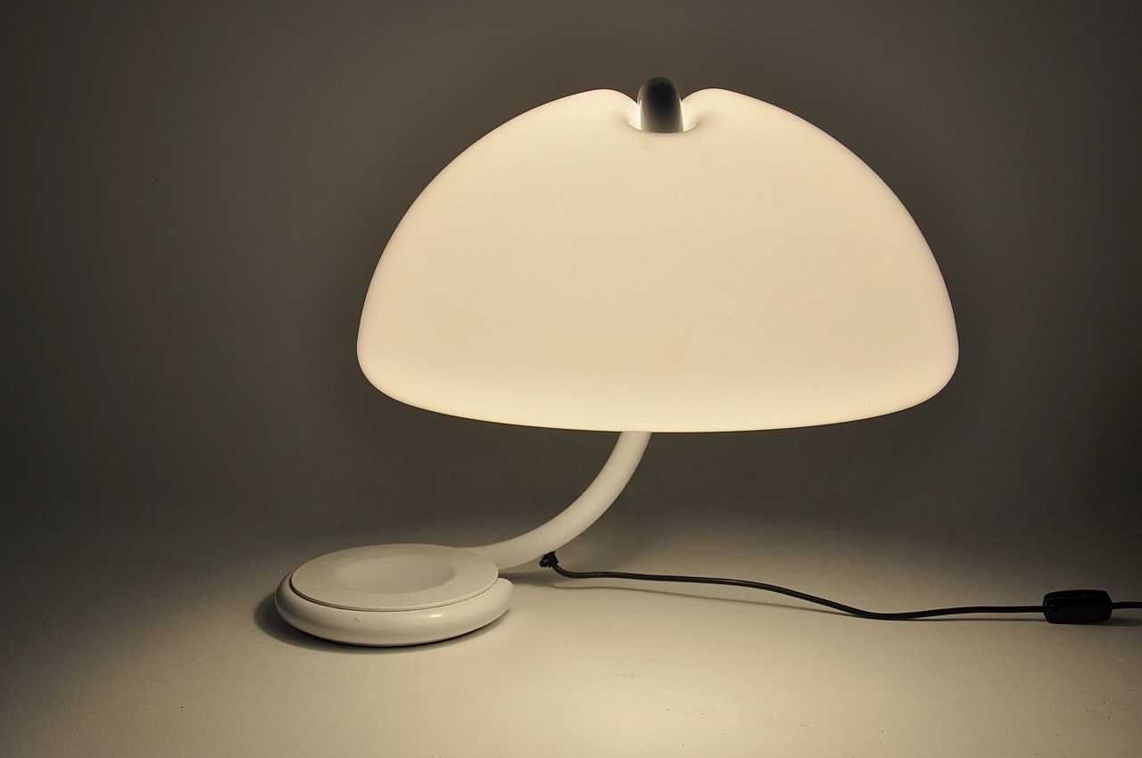 White Serpente table lamp by Elio Martinelli for Martinelli, 1960s 4