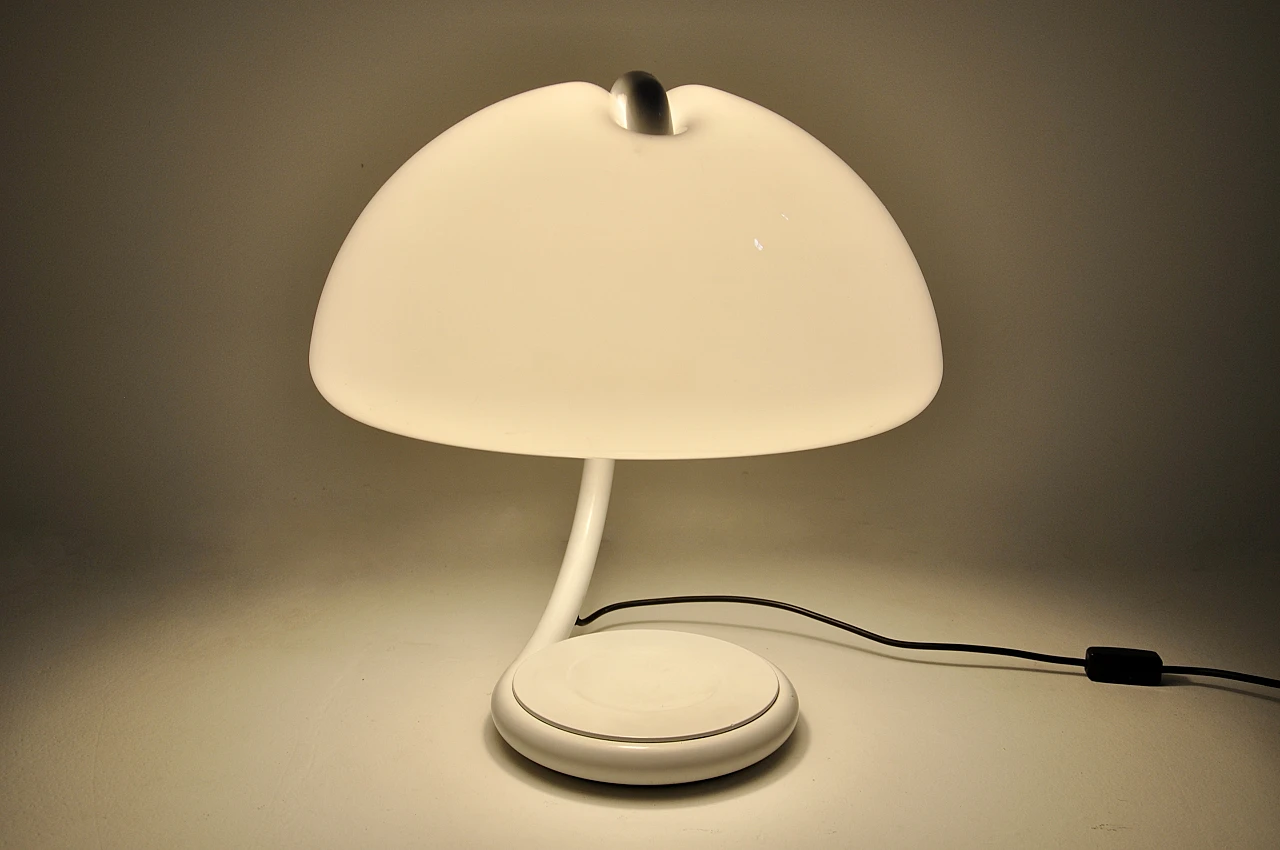 White Serpente table lamp by Elio Martinelli for Martinelli, 1960s 6