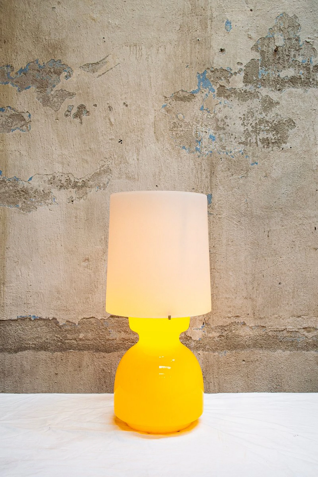 Yellow Murano glass table lamp by Vistosi, 1960s 2