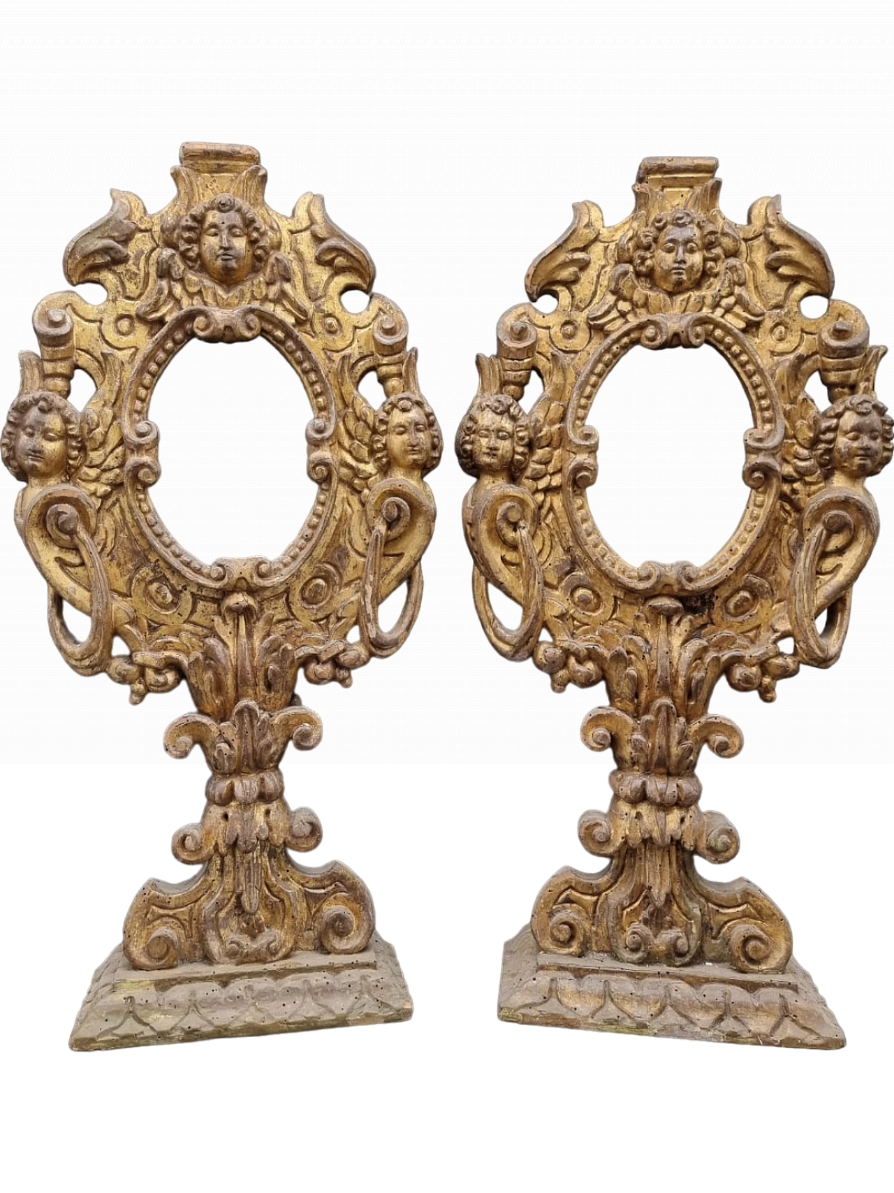 Pair of Sansovinesque reliquaries in carved lime wood, 17th century 8