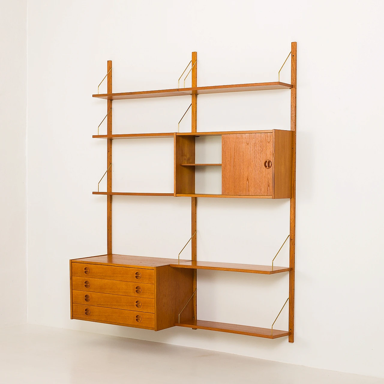 Hanging teak bookcase in the style of Poul Cadovius, 1960s 7