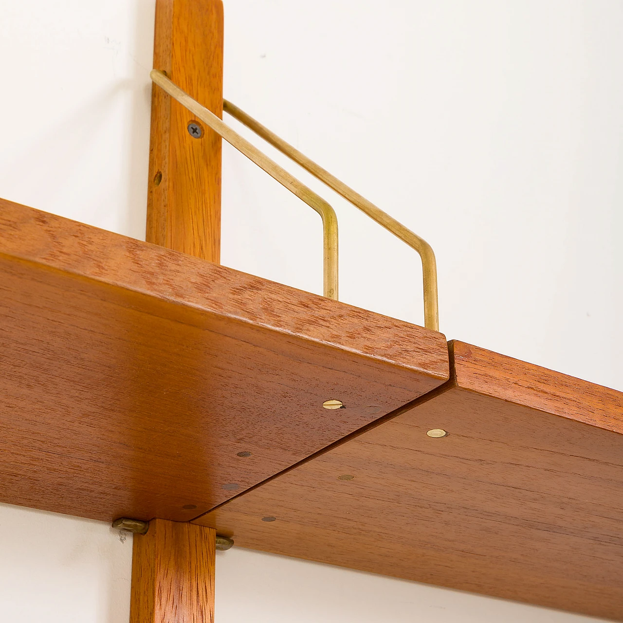 Hanging teak bookcase in the style of Poul Cadovius, 1960s 14