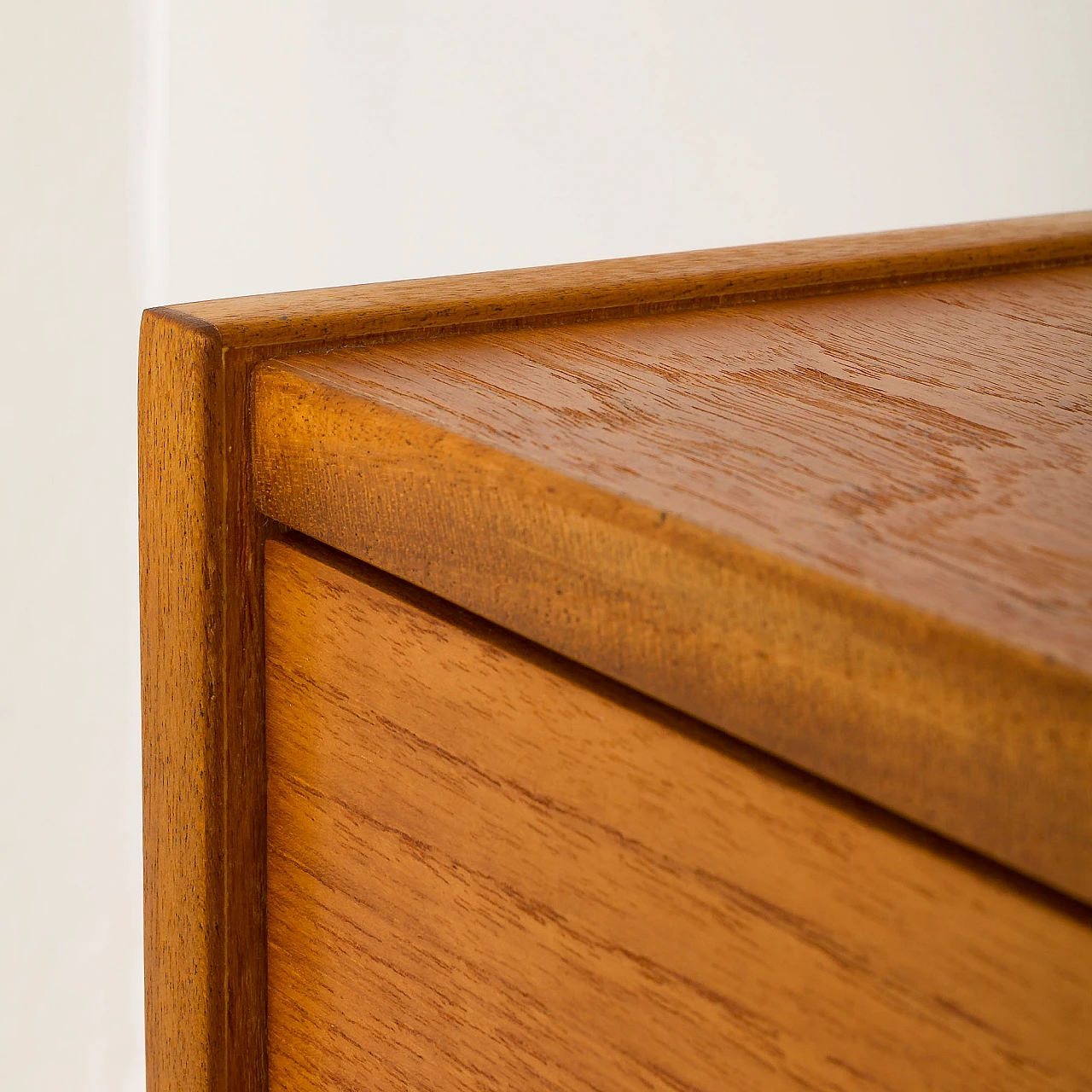 Hanging teak bookcase in the style of Poul Cadovius, 1960s 19