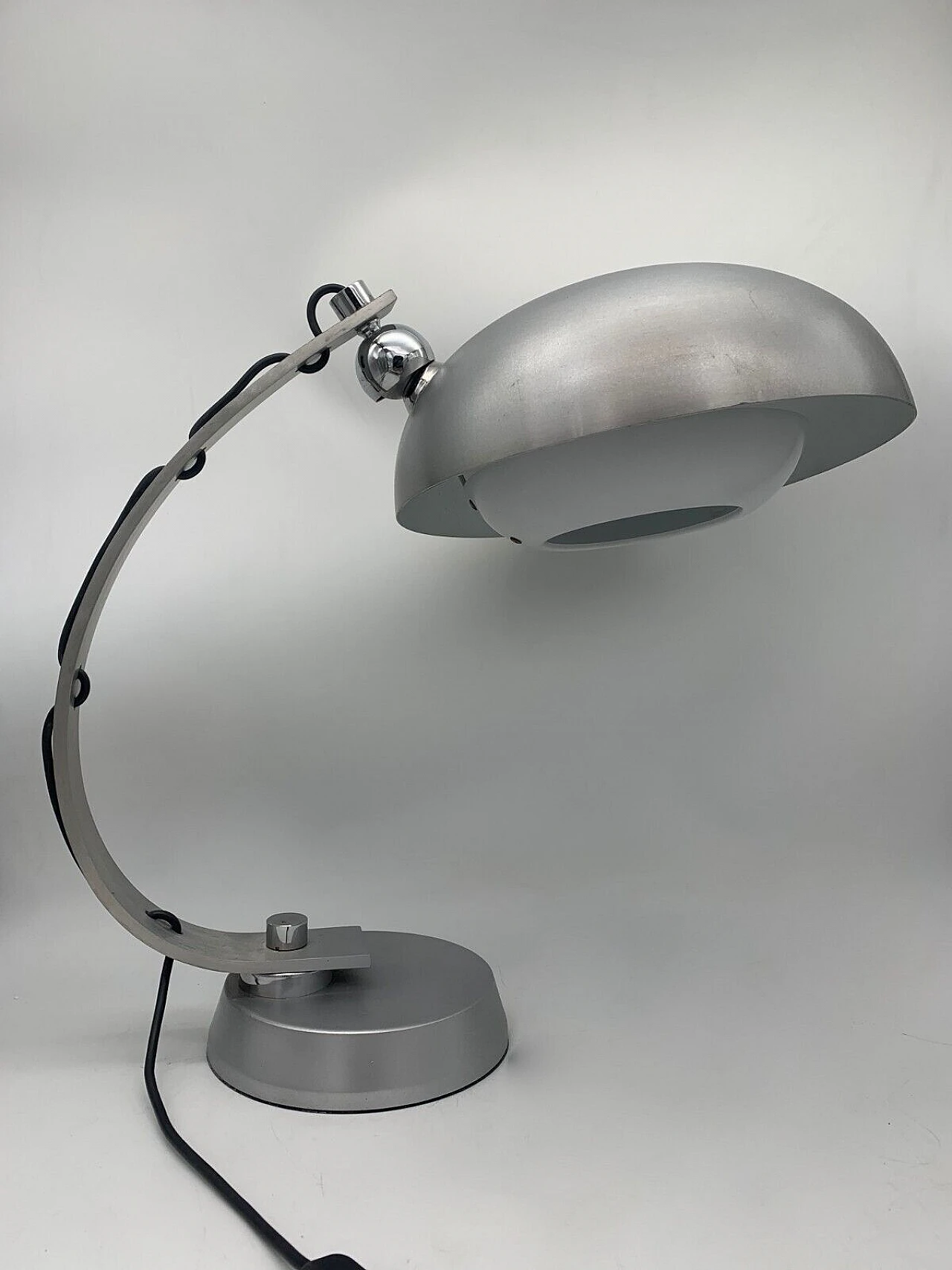 Table lamp attributed to Arredoluce, 1970s 1