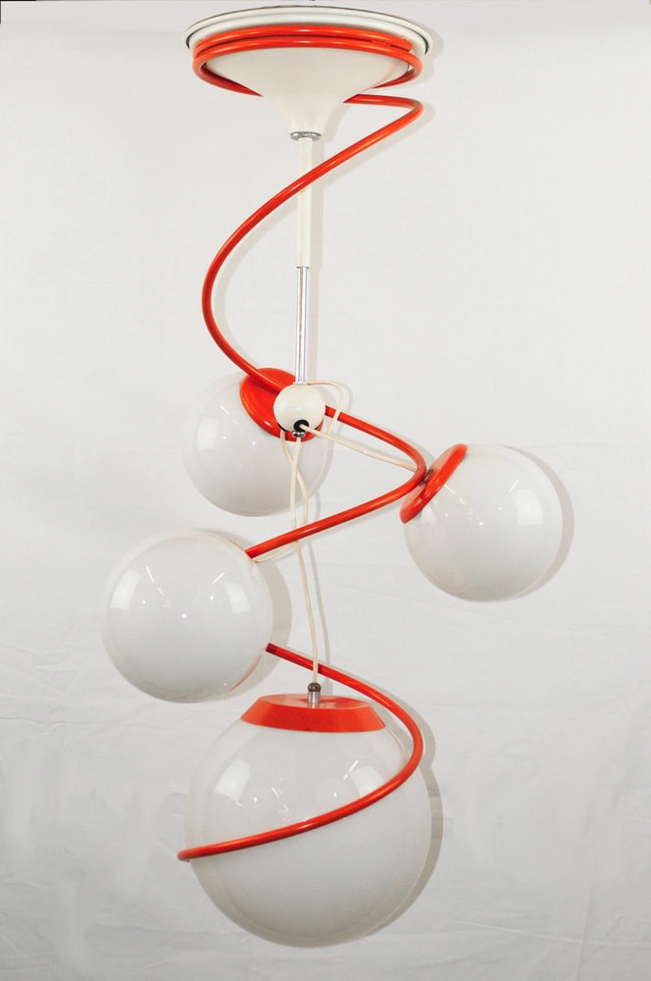 Orange and white chandelier in the style of Gino Sarfatti, 1970s 1