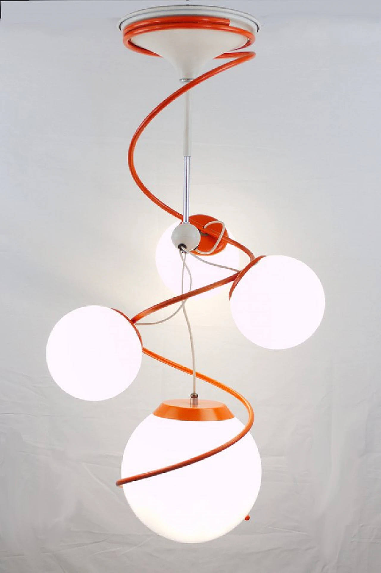 Orange and white chandelier in the style of Gino Sarfatti, 1970s 4