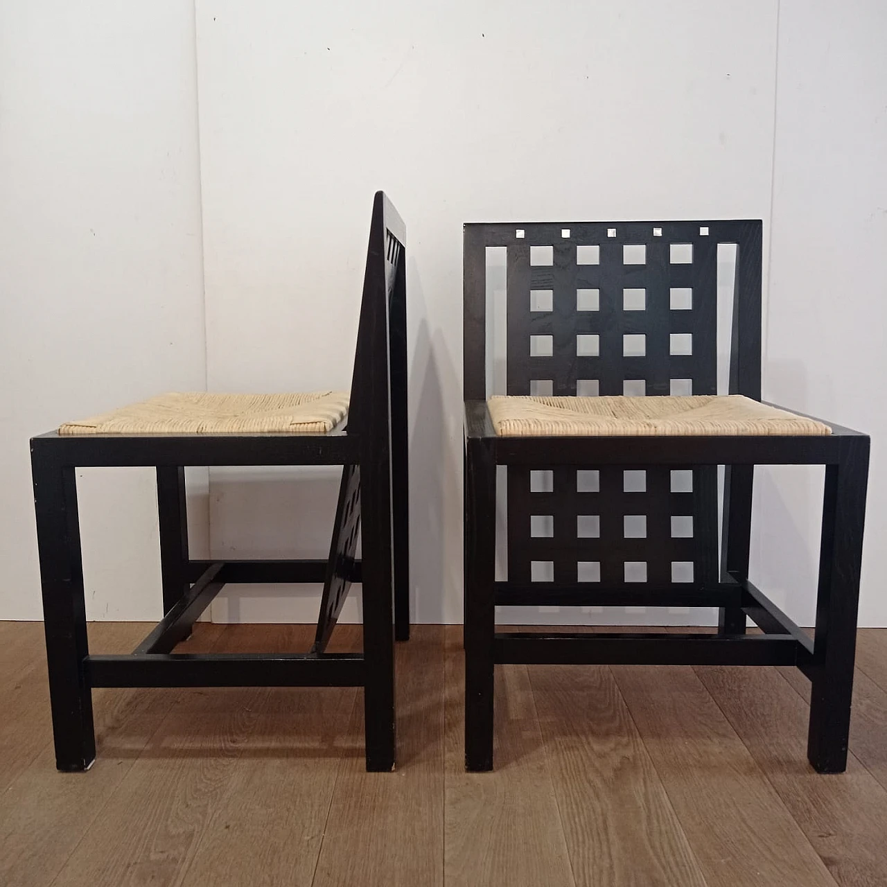 Pair of 844-DS3 chairs by C. R. Mackintosh for Alivar, 1980s 8