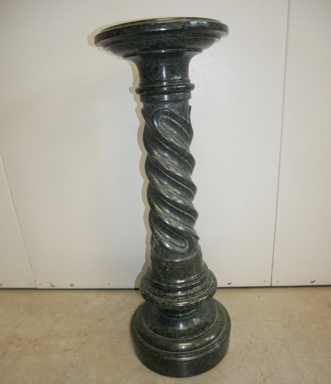 Verde Alpi marble column, late 19th century 11