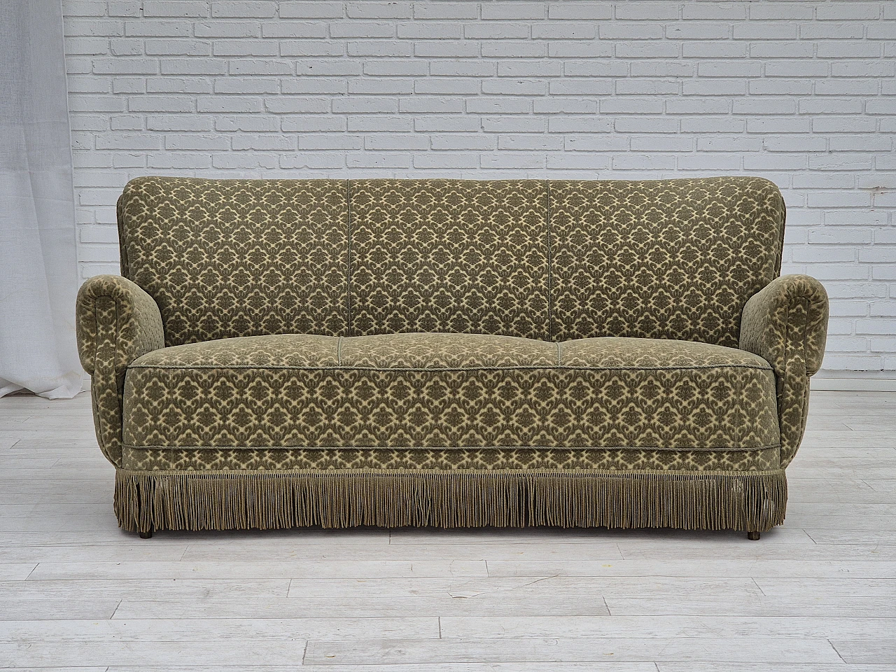 Danish green velvet and beech three-seater sofa, 1960s 2