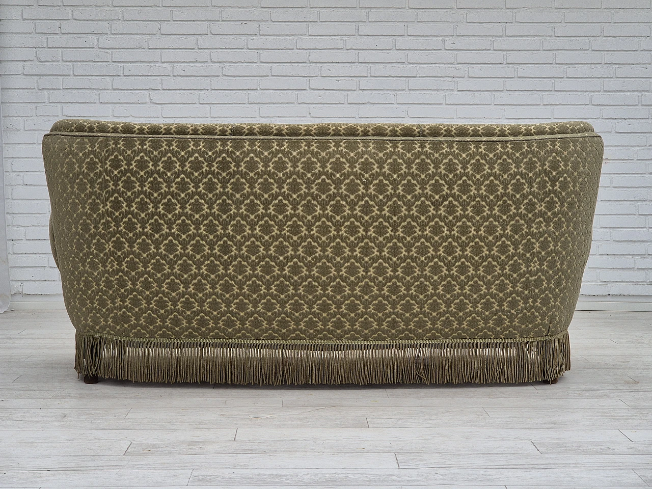 Danish green velvet and beech three-seater sofa, 1960s 5