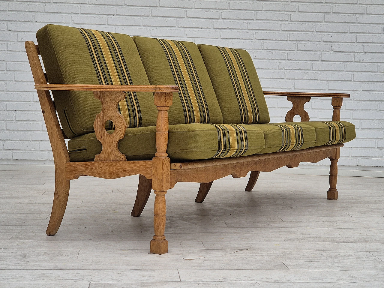 Danish three-seater green wool fabric and oak sofa, 1970s 1