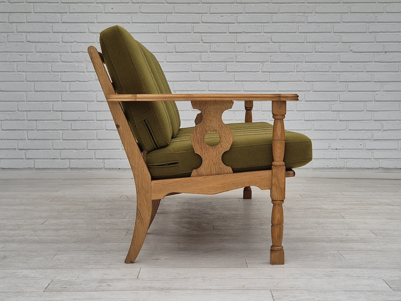 Danish three-seater green wool fabric and oak sofa, 1970s 6