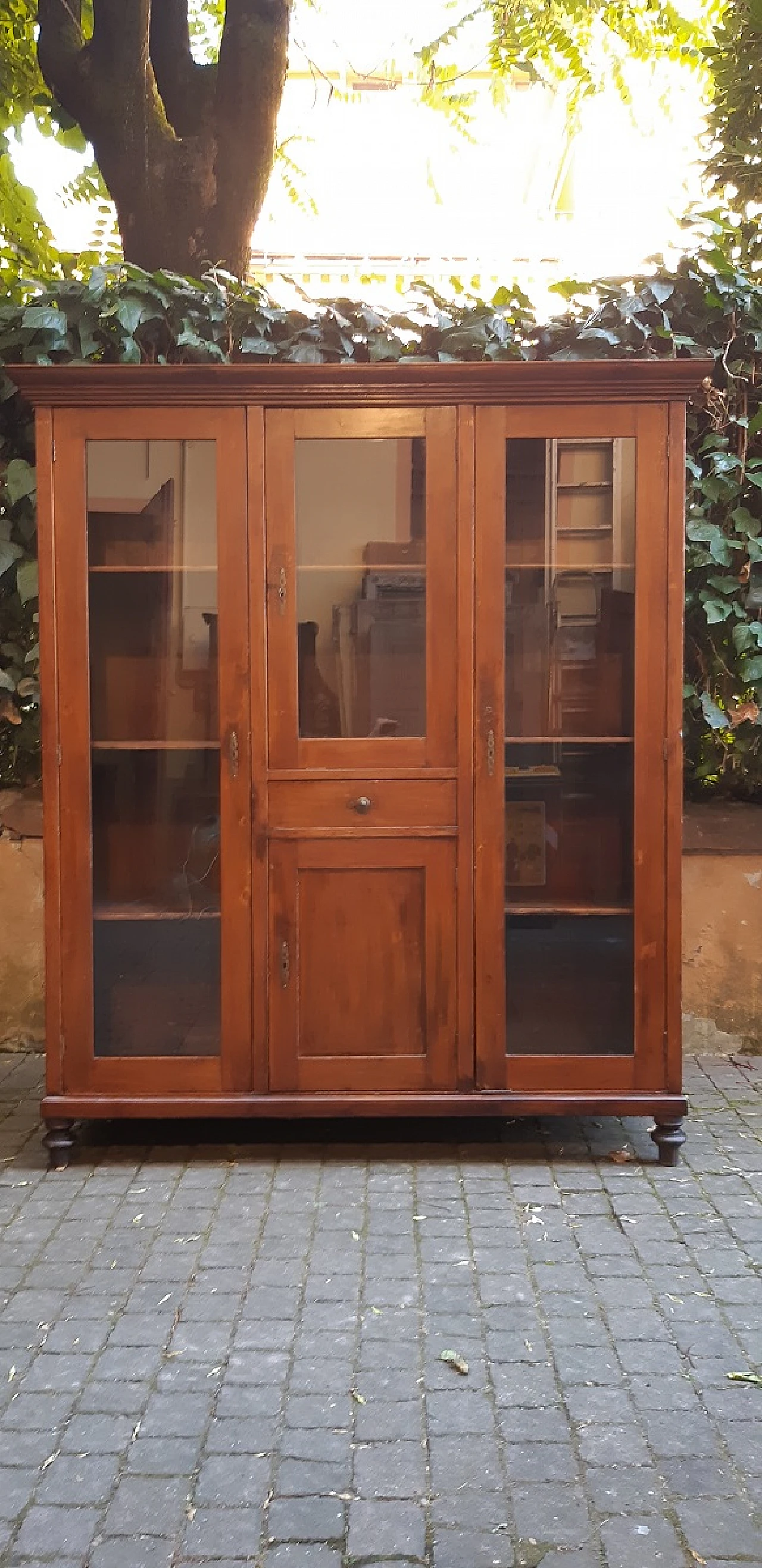 Emilian pine wood glass cabinet, 19th century 1