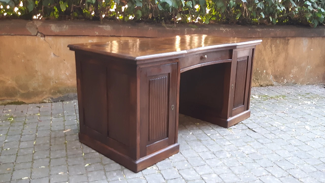 Desk with two side doors & drawer in oak & briarwood top, 19th century 6