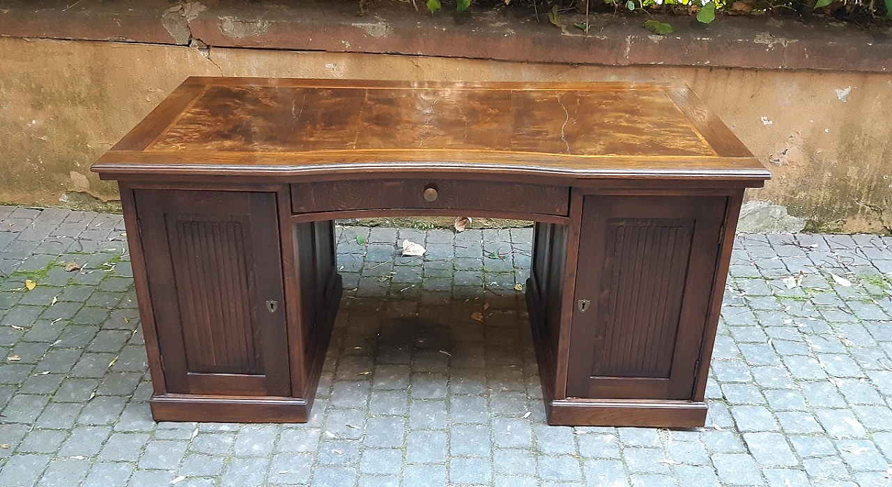 Desk with two side doors & drawer in oak & briarwood top, 19th century 8