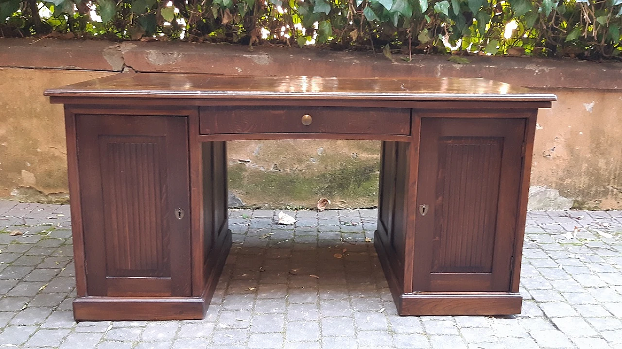 Desk with two side doors & drawer in oak & briarwood top, 19th century 9