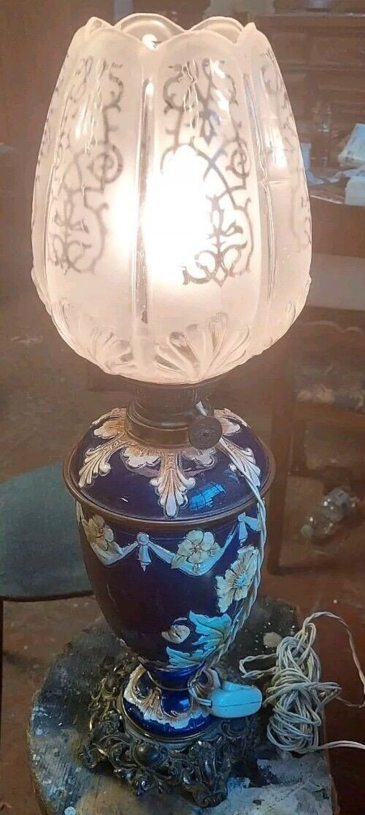 Art Nouveau table lamp in bronze, glass & ceramic, 19th century 10