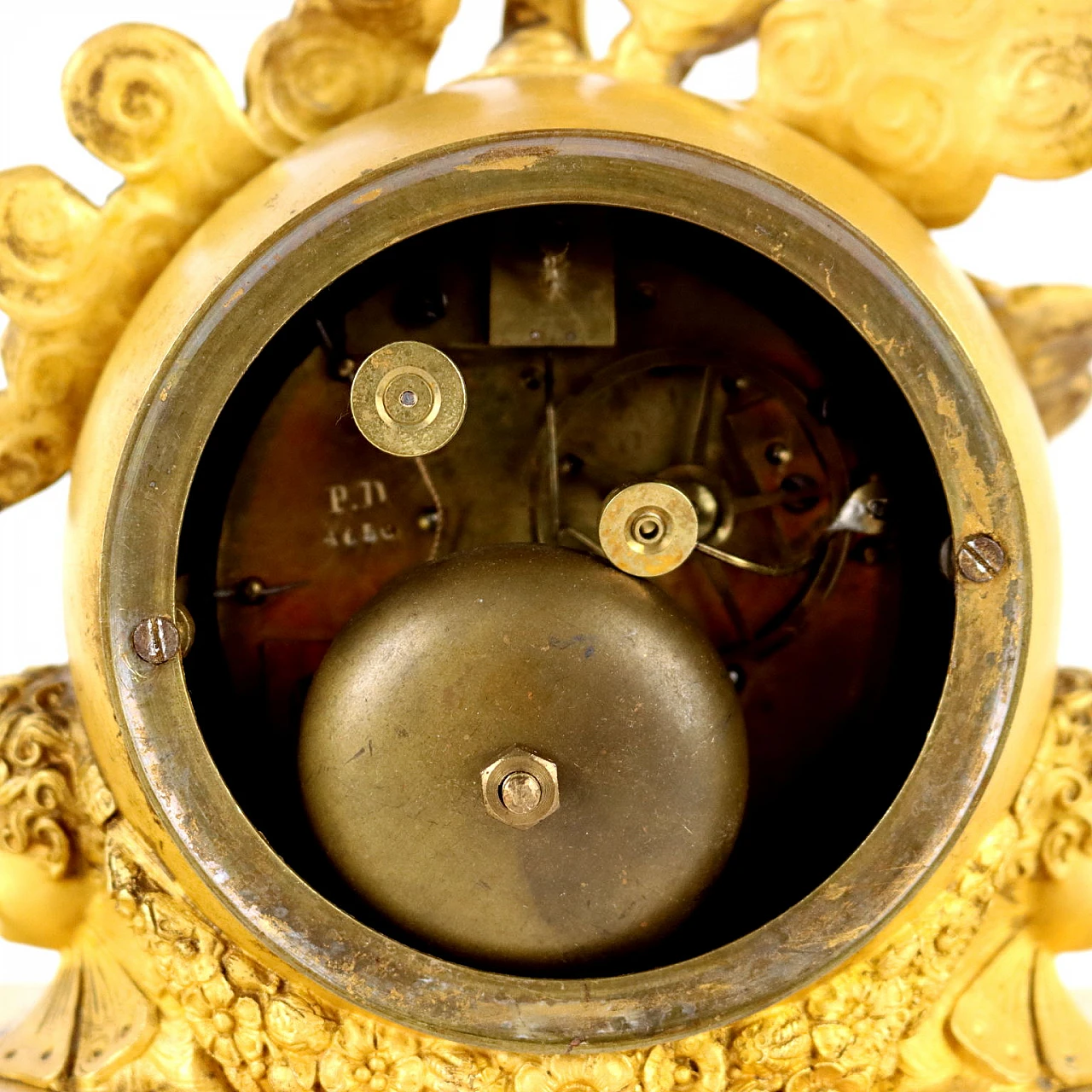 Bronze countertop clock with statue of Cupid and Psyche, 19th century 9