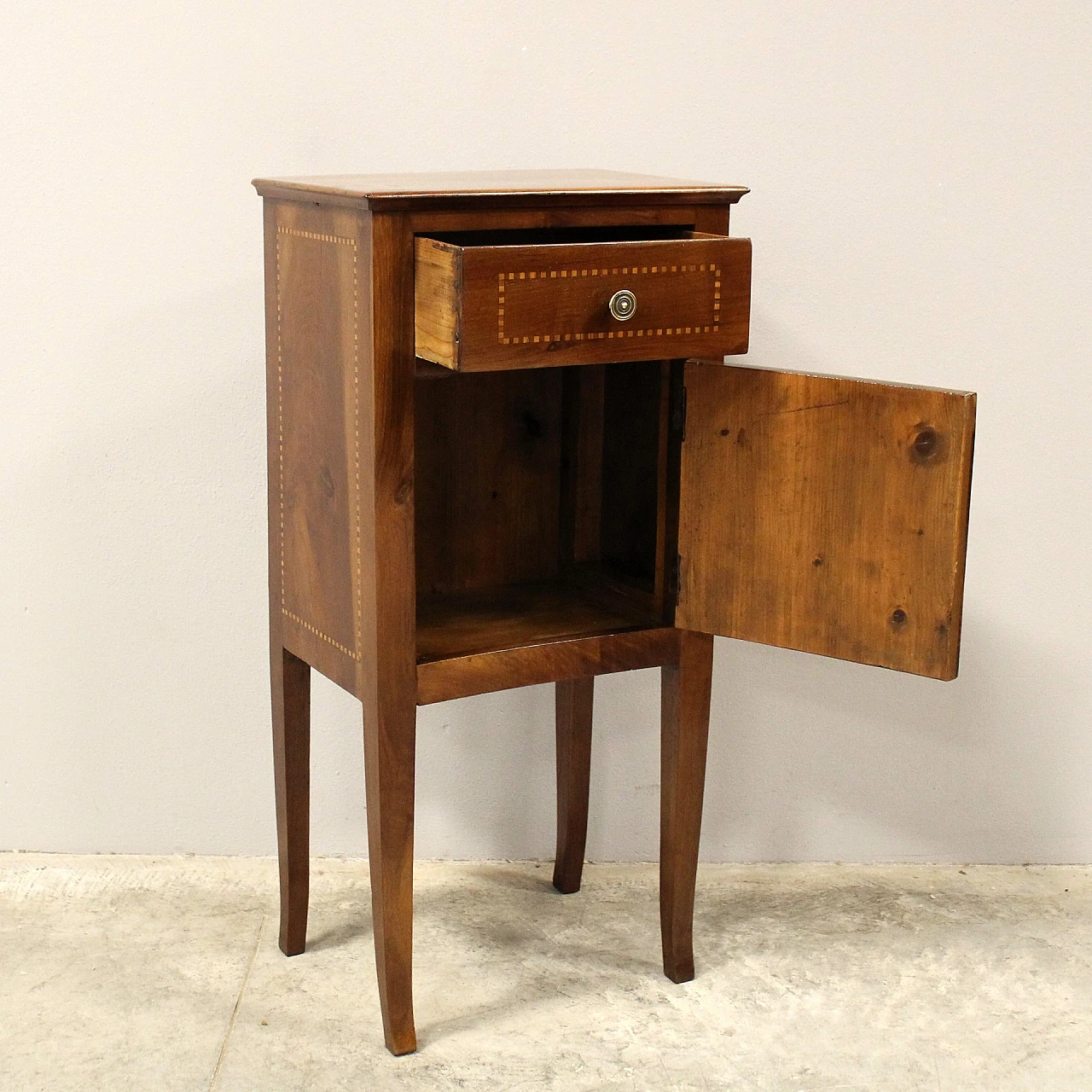 Directoire walnut bedside table with inlays, early 19th century 3