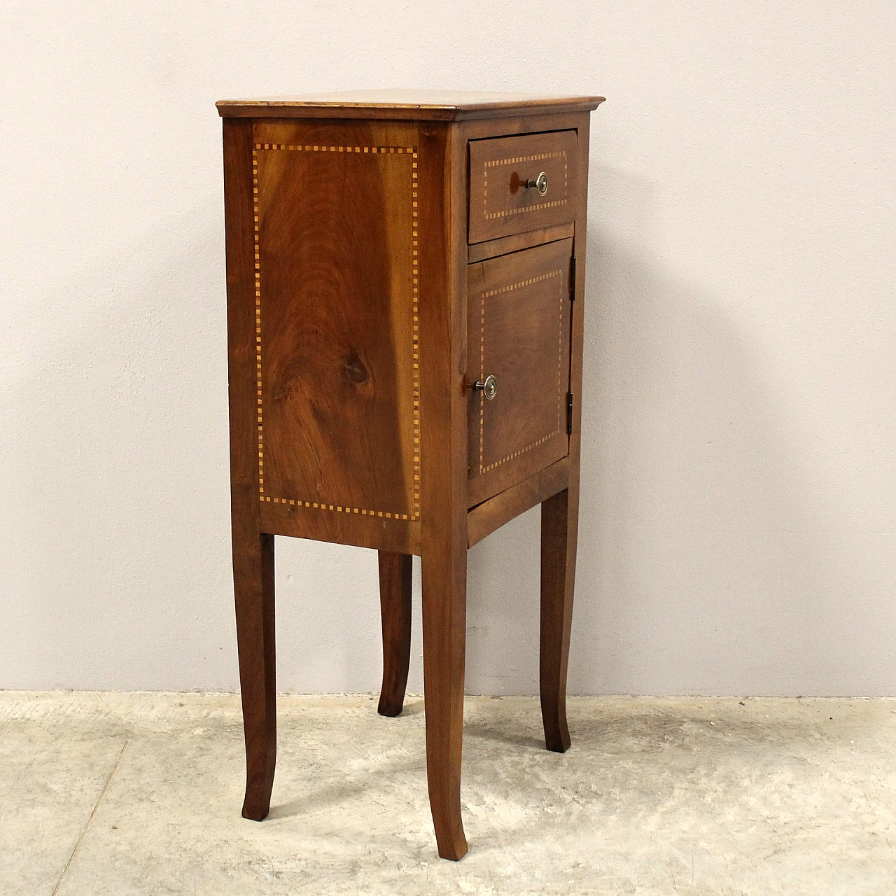 Directoire walnut bedside table with inlays, early 19th century 10