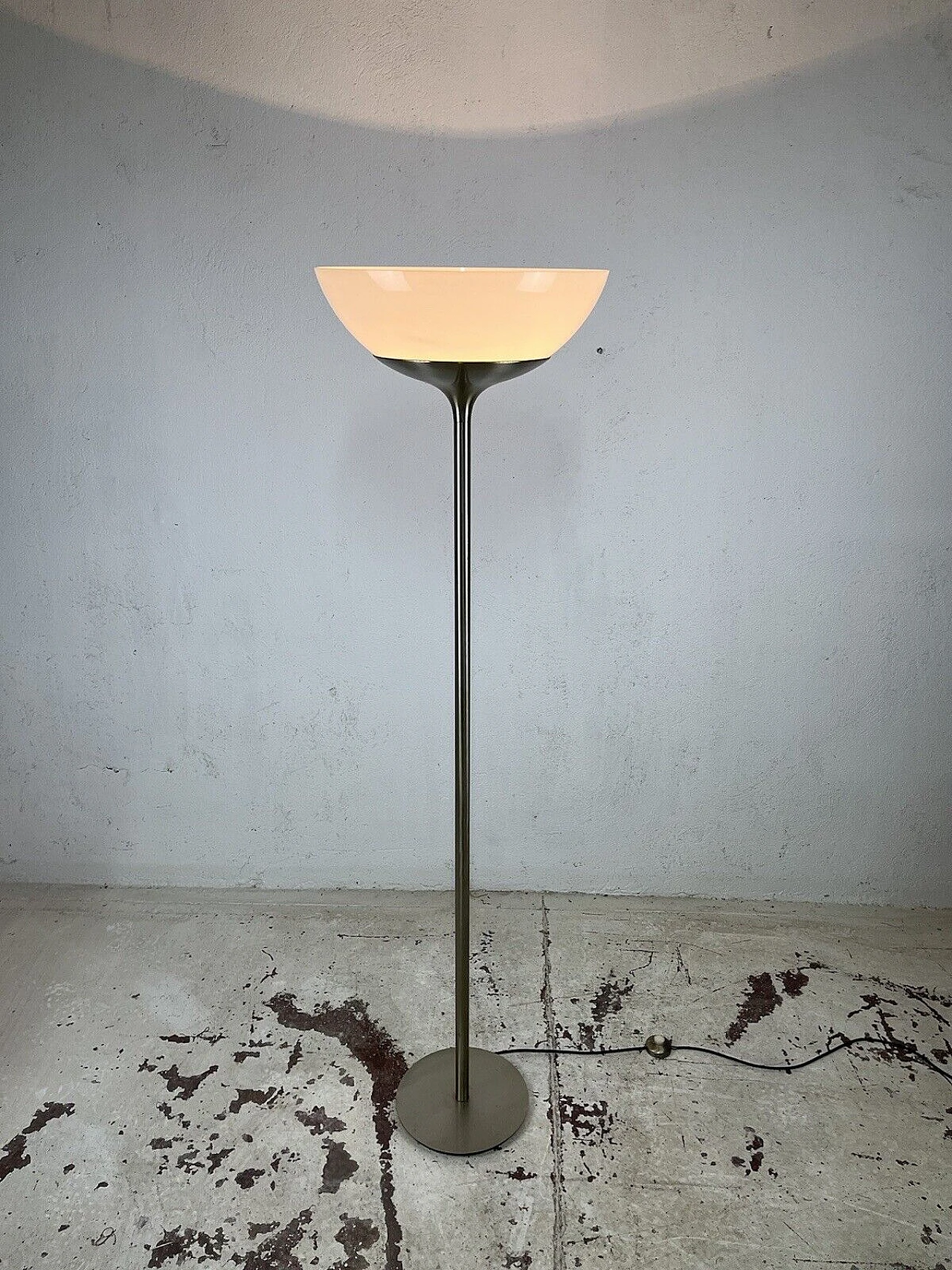 Aminta floor lamp by Emma Schweinberger for Artemide, 1970s 4