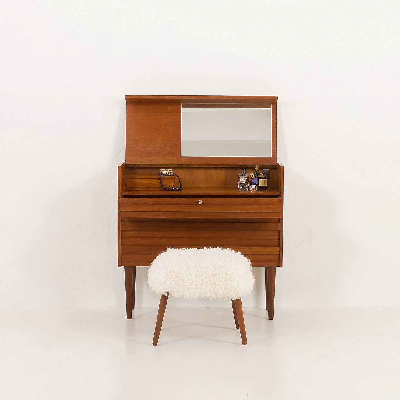 Danish teak dressing table with vanishing mirror, 1966 3