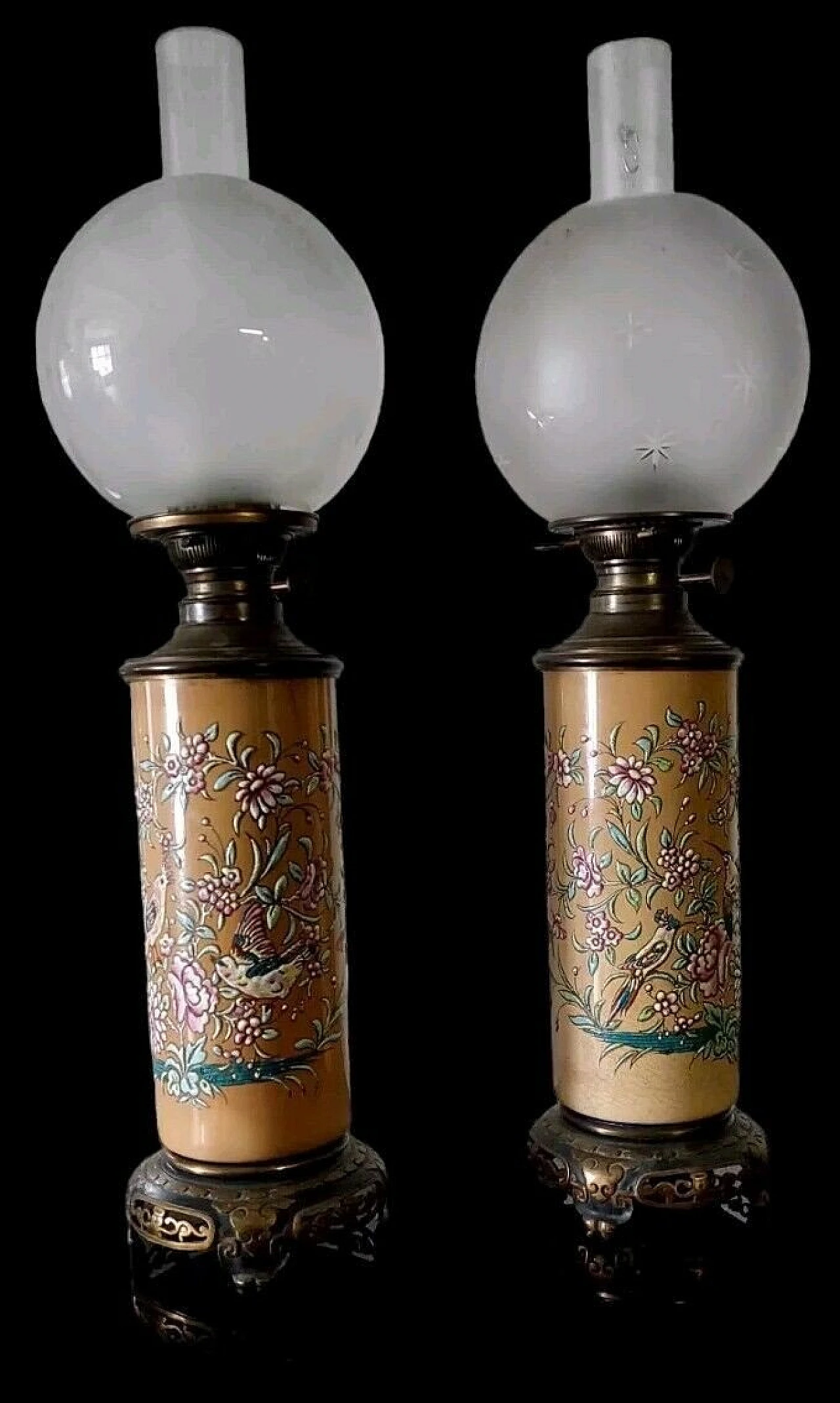 Pair of bronze and glazed ceramic oil lamps, early 20th century 9