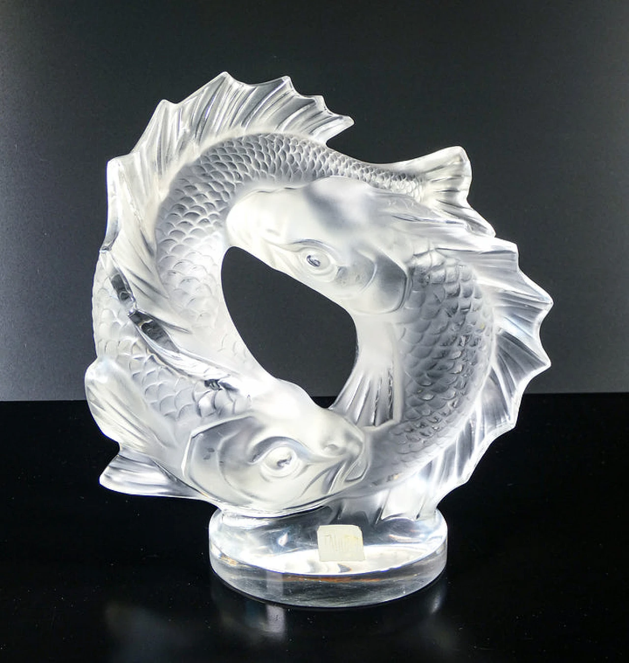 Scultura di coppia di carpe koi in cristallo di Lalique, anni '70 3