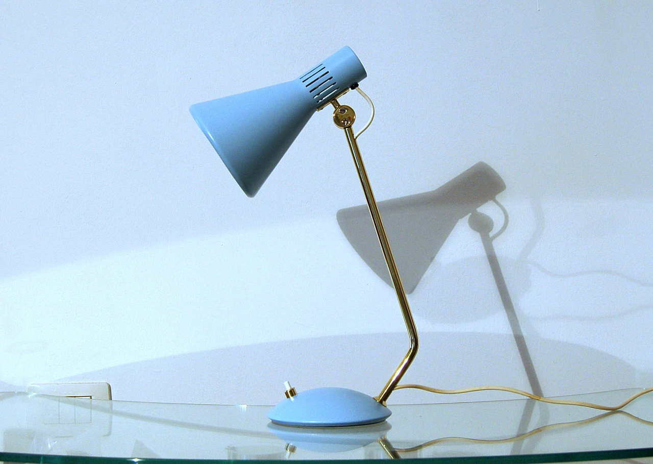 Lampada da tavolo 8042 azzurra in ottone di Stilnovo, 1959 3