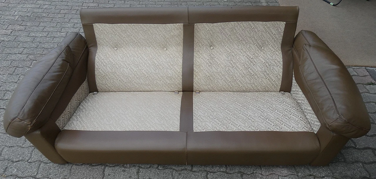 Pair of Petronio 603 sofas by T. Agnoli for Poltrona Frau, 1970s 26