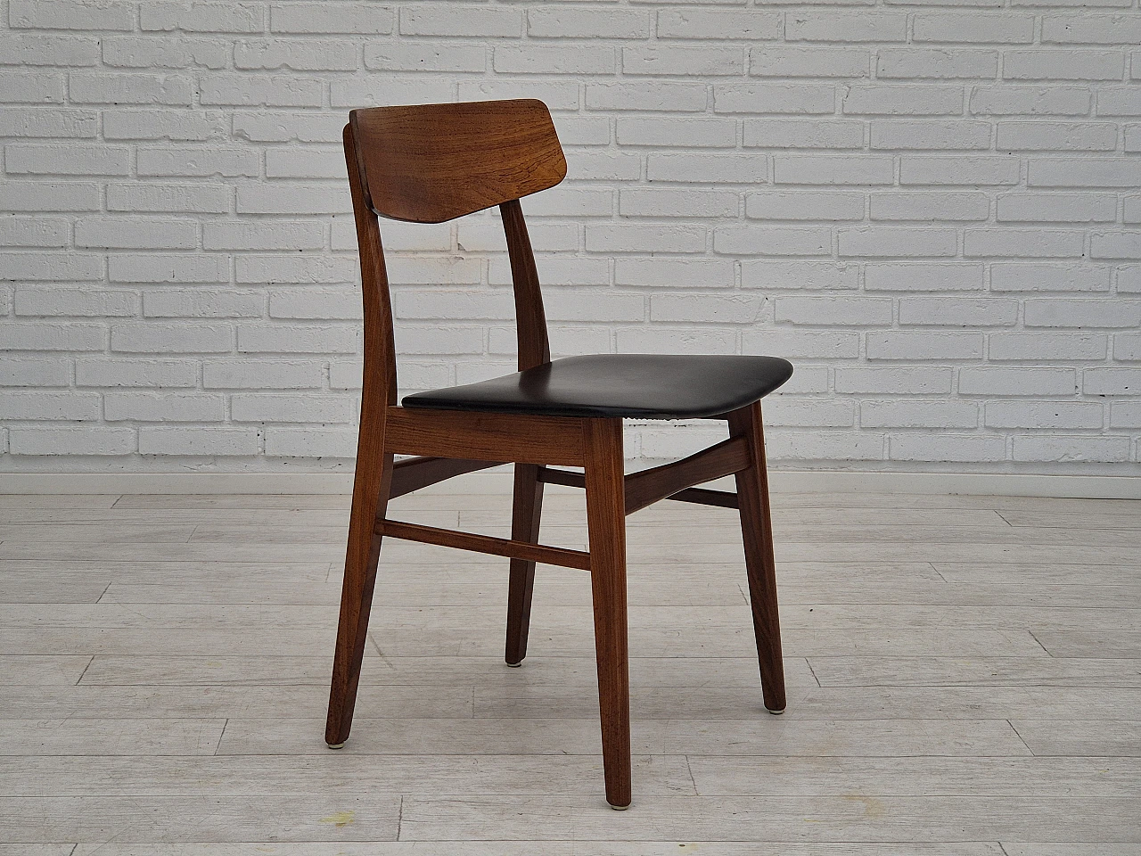 8 Chairs in teak and faux leather by Farstrup, 1970s 3