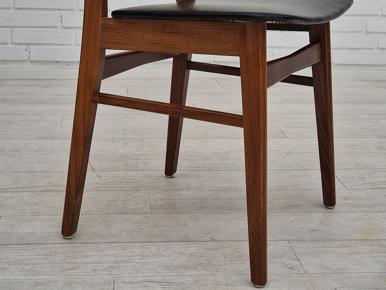 8 Chairs in teak and faux leather by Farstrup, 1970s 6