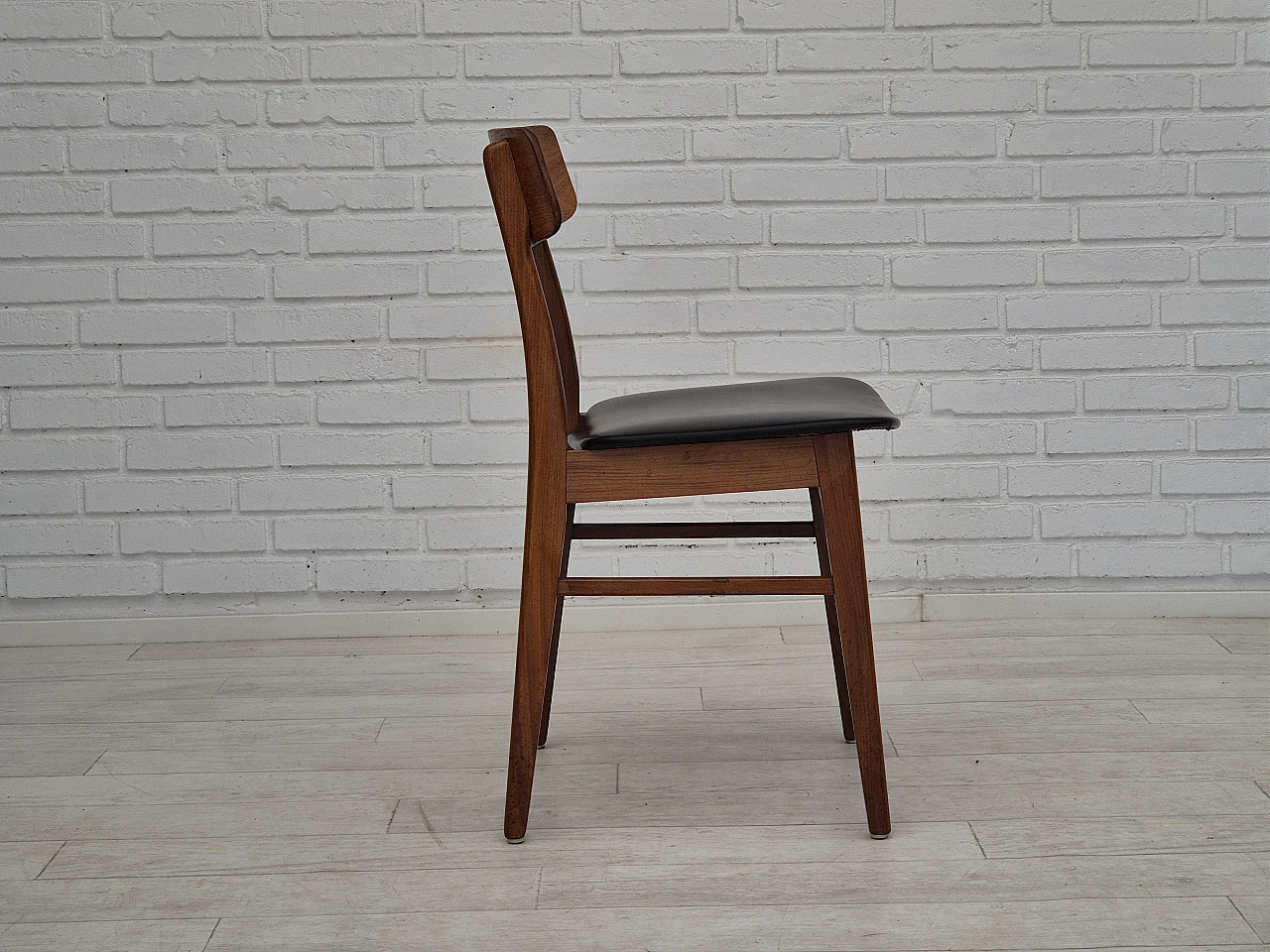 8 Chairs in teak and faux leather by Farstrup, 1970s 11