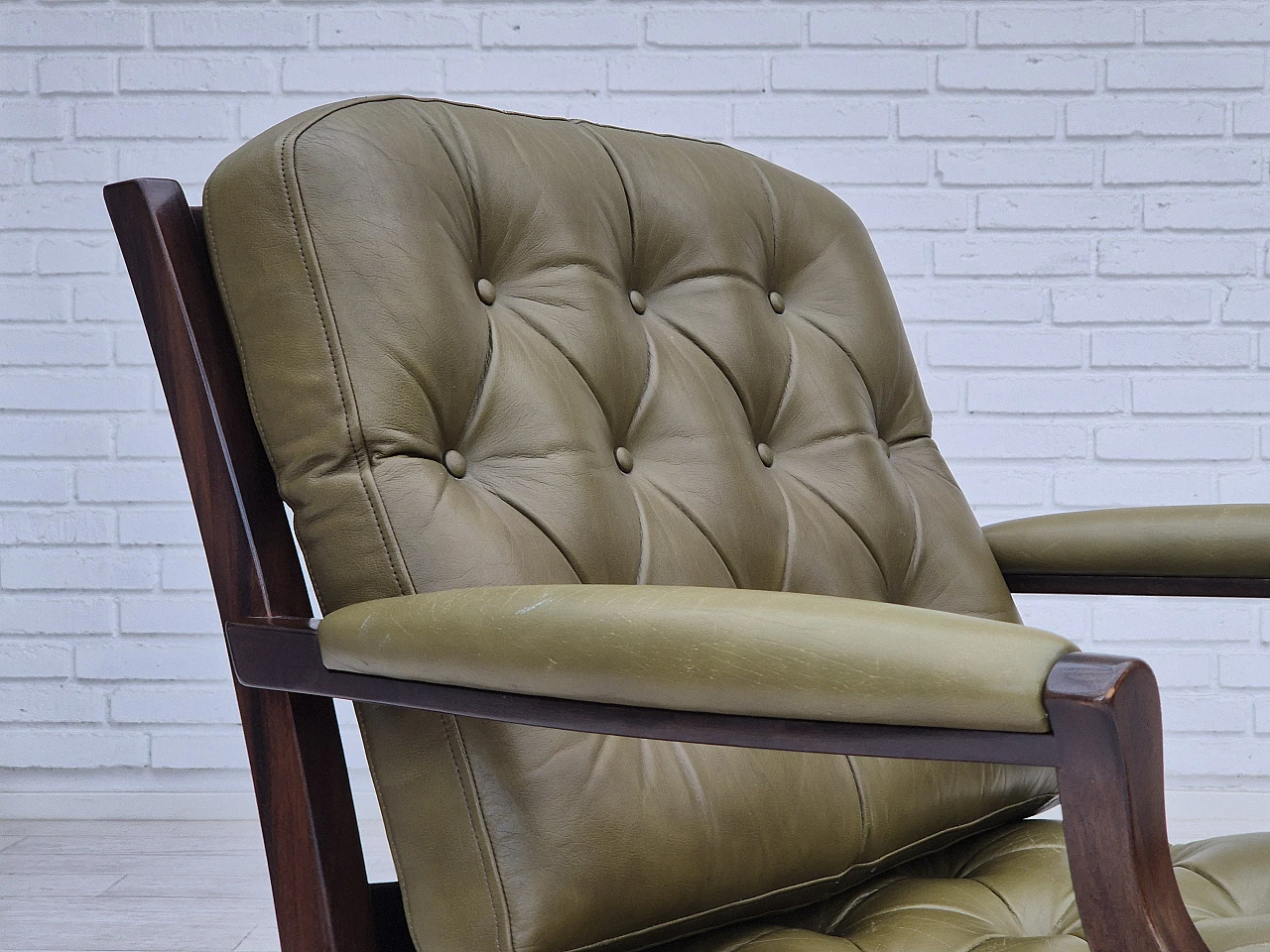 Scandinavian teak and green leather armchair, 1970s 7