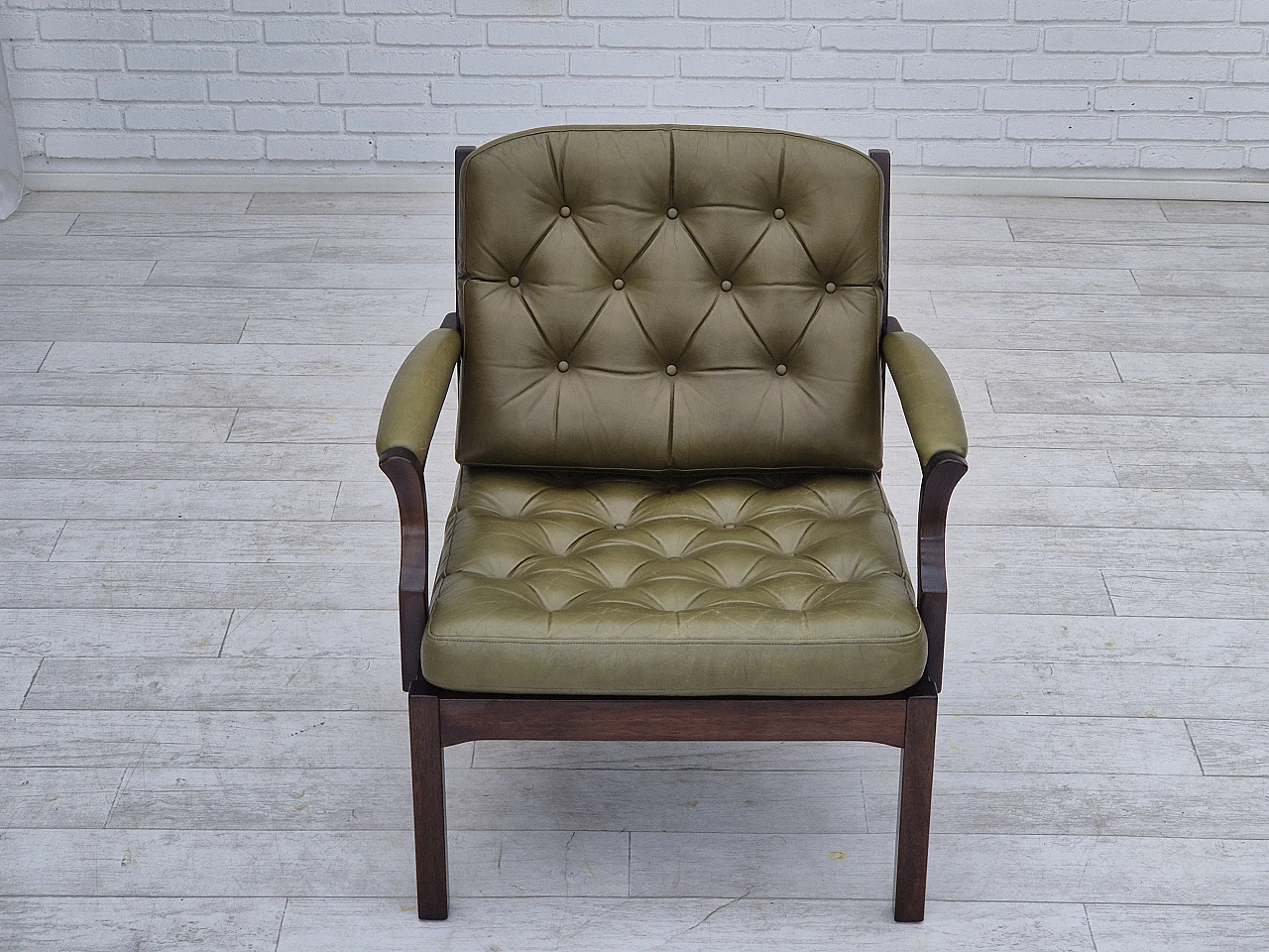 Scandinavian teak and green leather armchair, 1970s 10