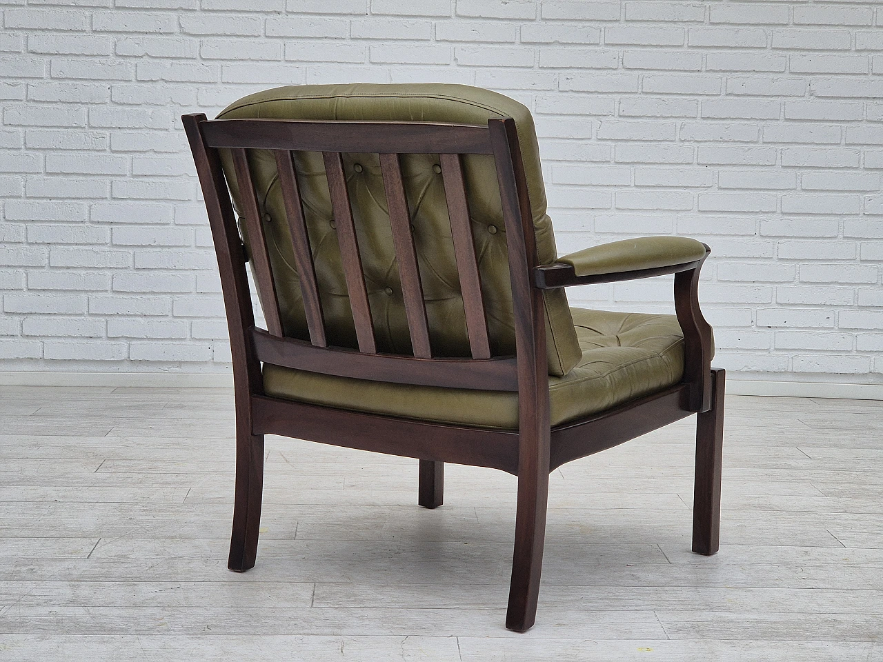 Scandinavian teak and green leather armchair, 1970s 15