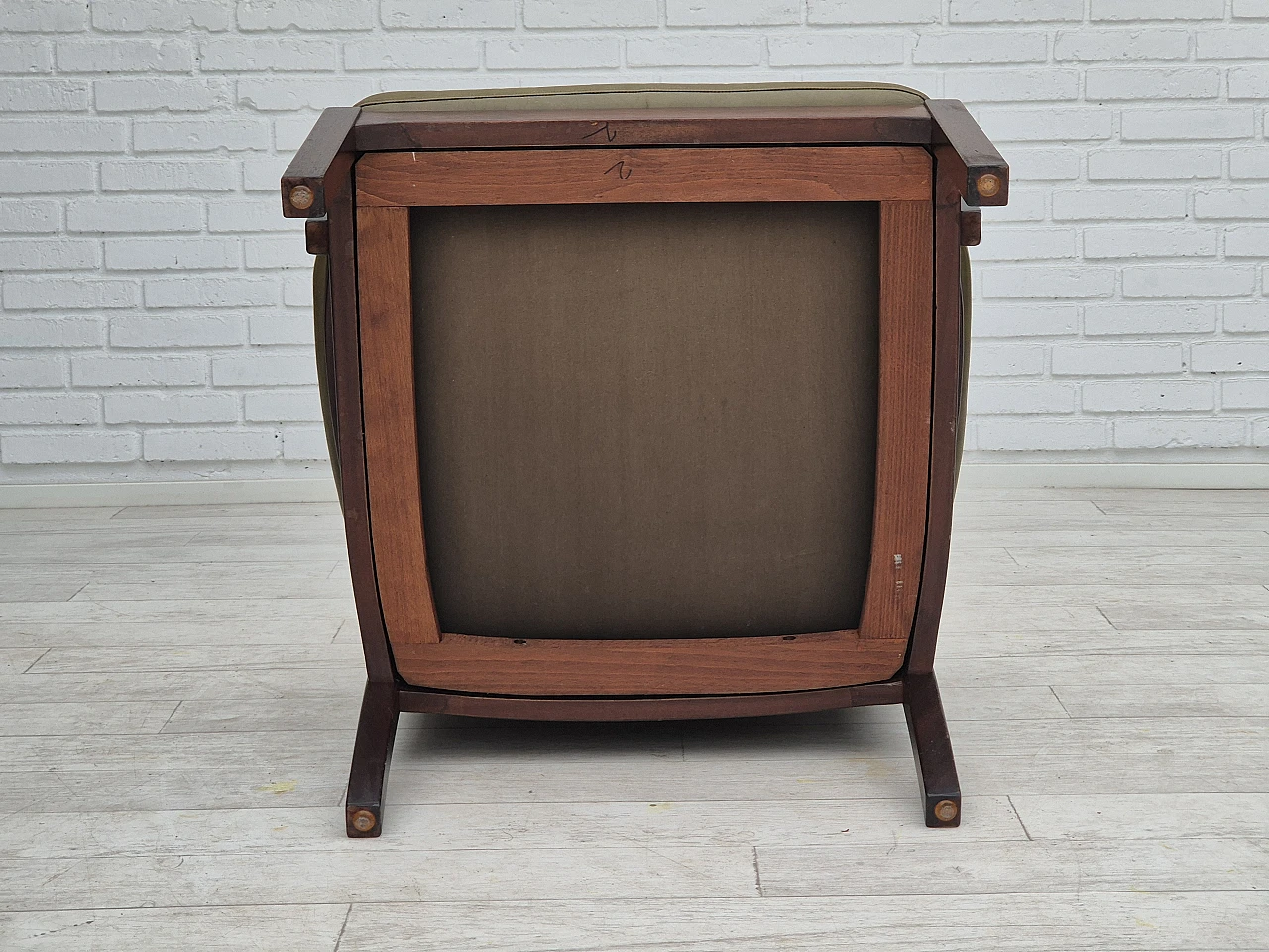 Scandinavian teak and green leather armchair, 1970s 20