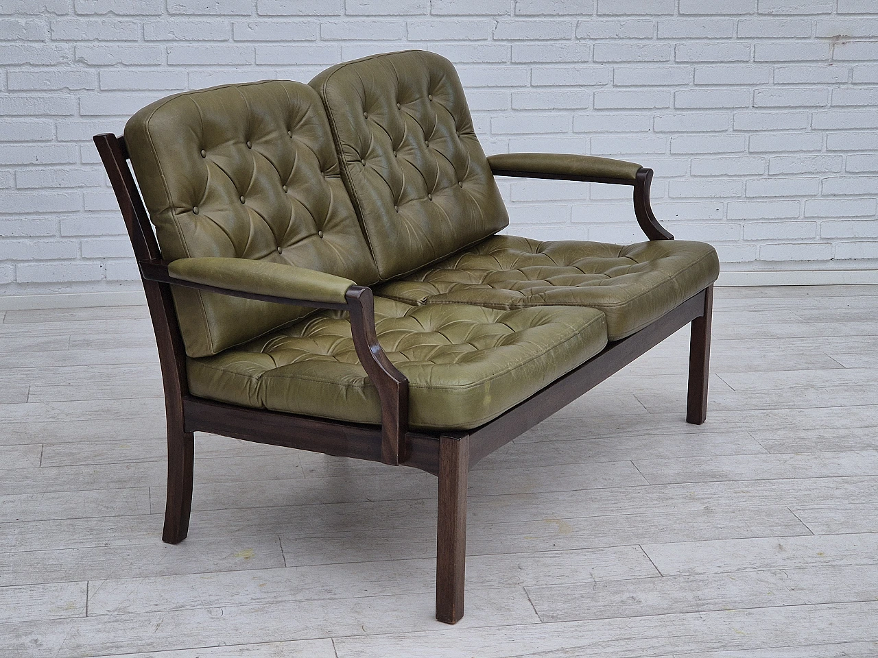 Scandinavian two-seater teak and green leather sofa, 1970s 1