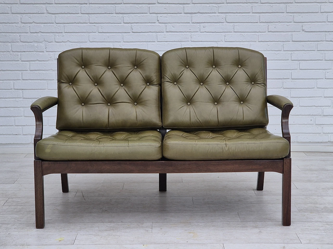 Scandinavian two-seater teak and green leather sofa, 1970s 2