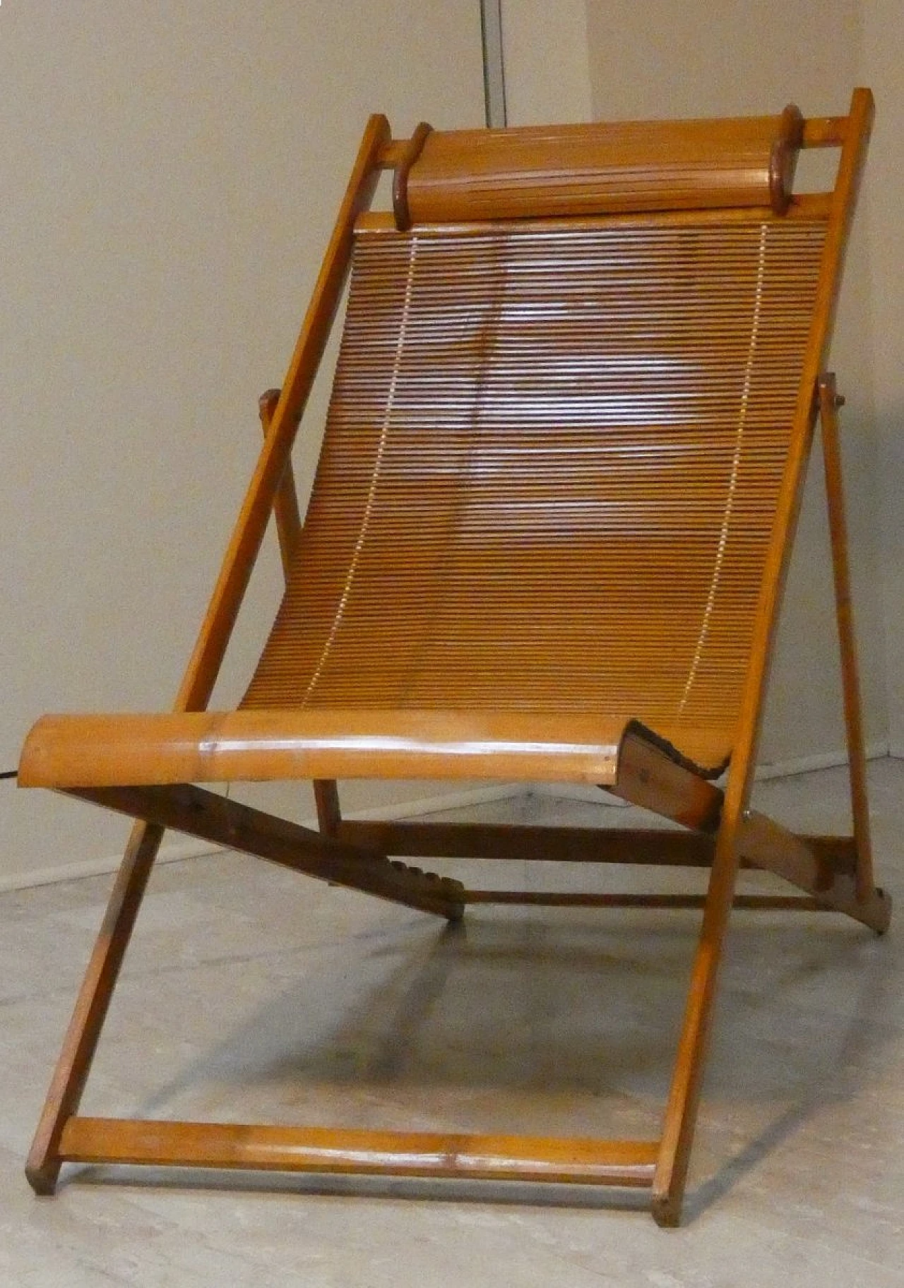 Bamboo folding deckchair and chaise longue, 1950s 8