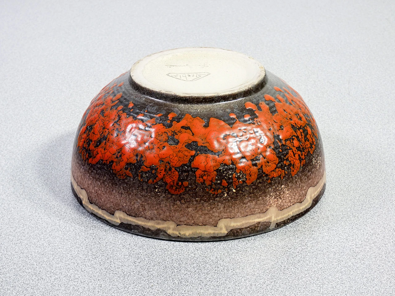 Ciotola in maiolica Fat Lava di Strehla Keramik, anni '70 12