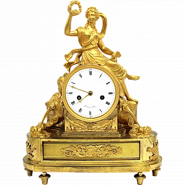 Directoire gilded bronze pendulum clock, late 18th century