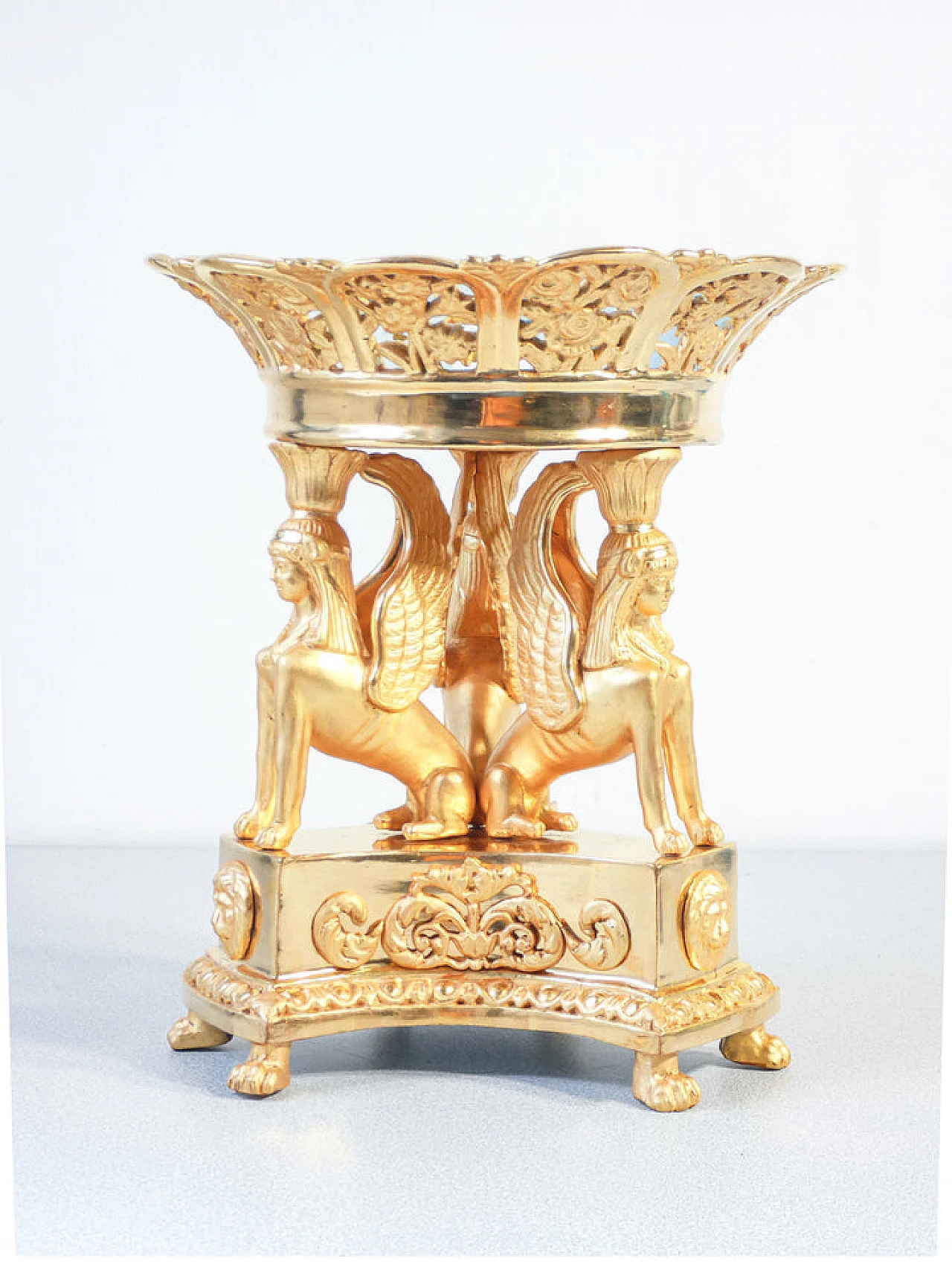 Empire gilt ceramic pedestal bowl with glass bell, early 19th century 7