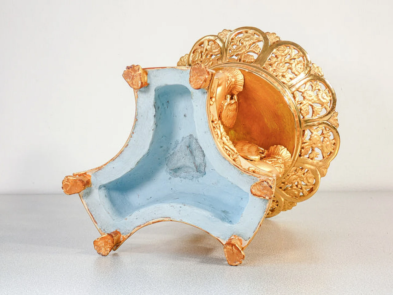 Empire gilt ceramic pedestal bowl with glass bell, early 19th century 11