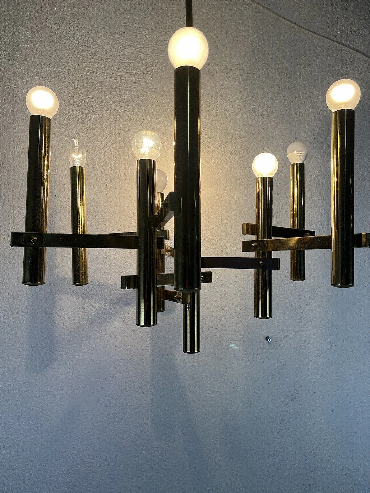 Brass nine-light chandelier by Sciolari, 1970s 5