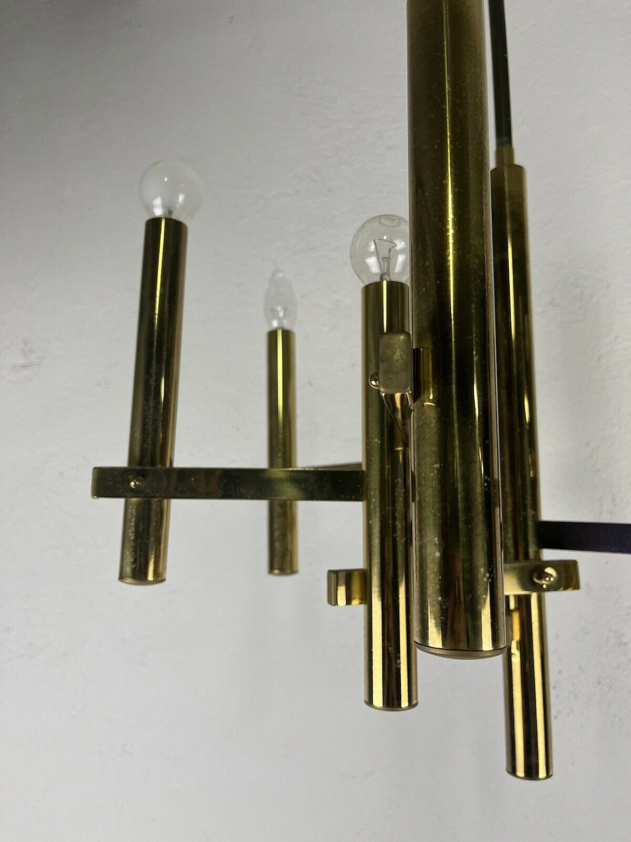 Brass nine-light chandelier by Sciolari, 1970s 10