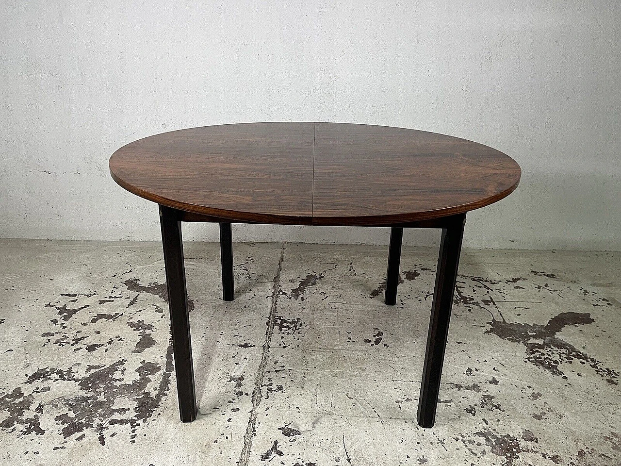 Rosewood extendable table, 1960s 1